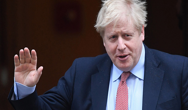 Premierul britanic Boris Johnson, infectat cu coronavirus, a fost internat la terapie intensivă