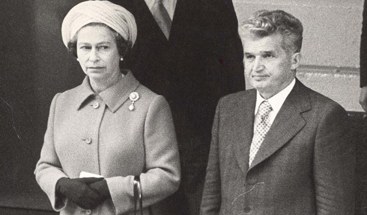 Mărturie: Regina Elisabeta a II-a s-a ascuns de Nicolae Ceaușescu într-un tufiș
