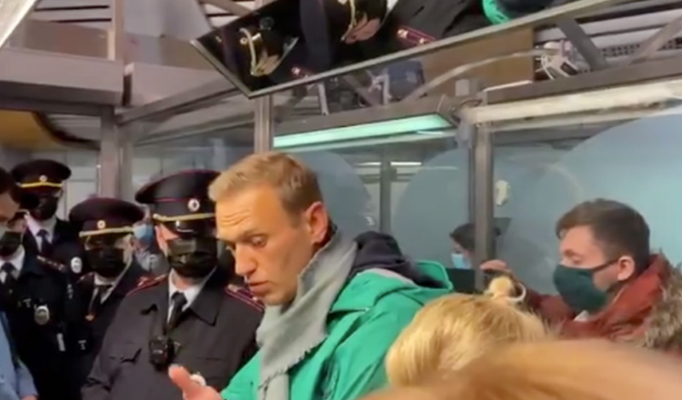Alexei Navalnîi a revenit în Rusia și a fost arestat pe aeroport. România condamnă reținerea dizidentului.