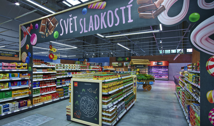 Visul lui Dragnea se împlinește în Cehia: Spre disperarea Franței și Germaniei, magazinele cehe vor fi obligate să vândă în principal produse alimentare locale