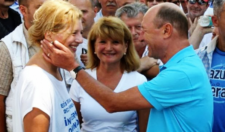 Traian Băsescu, după condamnarea fiicei sale, Ioana Băsescu: `N-am văzut om condamnat la 5 ani de închisoare, pentru că a instigat, fără să primească vreun ban`