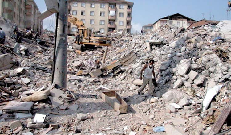 Cutremur devstator in Romania. Nu ramane nimic in picioare. Mii de clădiri nu vor rezista