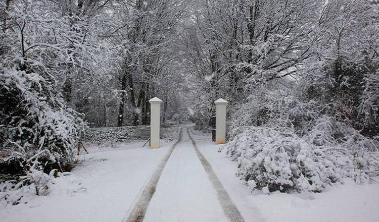 Vine iarna în România: Cod galben de ninsori şi viscol. Judeţele afectate