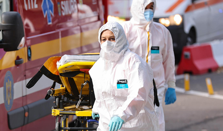 Valul 5 al pandemiei din Europa amenință și România. „Nu vom avea pauză după valul 4”