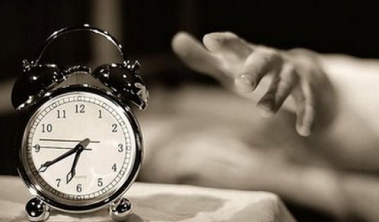 Să nu dormi mai mult de 7 ceasuri! Cum te trezești, să faci aceste 3 lucruri, neapărat