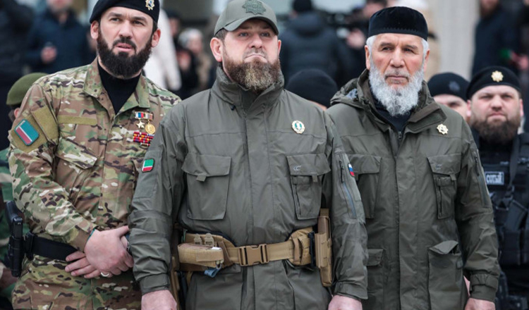 Liderul cecen a anunțat că intră în Ucraina și se va alături rușilor împreună cu armata sa
