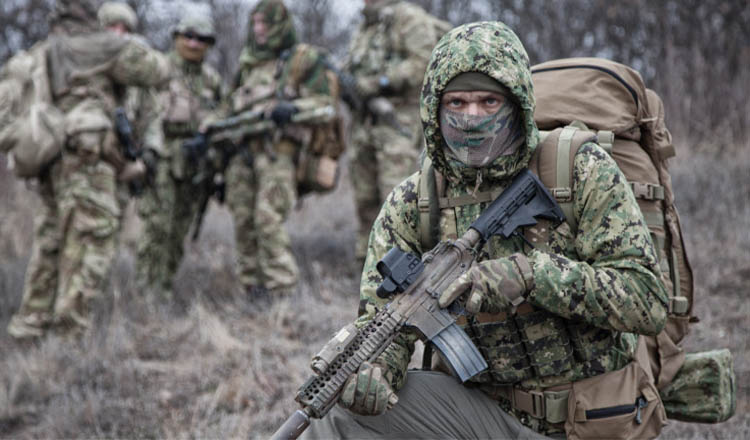 Criza ucraineană: Rusia anunță retragerea trupelor care au efectuat exerciții în Crimeea. Reacția Ucrainei a venit prompt