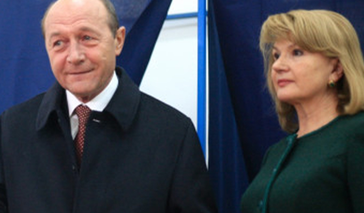 Cu ce se ocupă Maria Băsescu? Cum arată acum soția fostului președinte Traian Băsescu