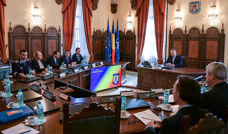 Decizie importantă în CSAT. Klaus Iohannis: “România va aloca 2,5% din PIB pentru Apărare”
