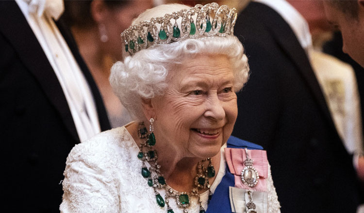 Regina Elisabeta a II-a a Marii Britanii a murit. Anuntul facut de Palatul Buckingham