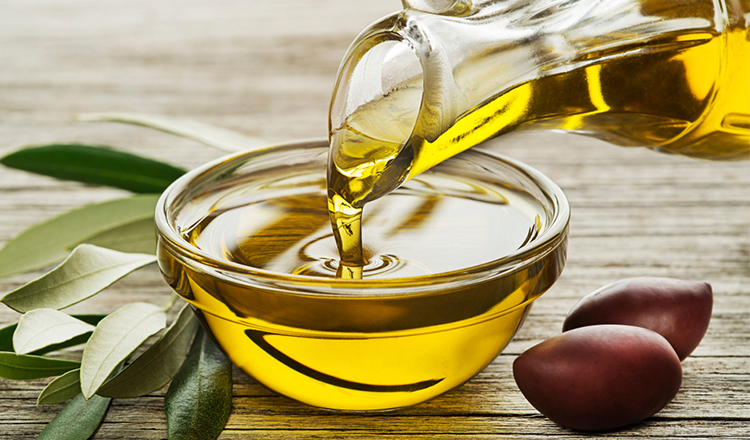 Beneficiile uleiului de masline consumat pe stomacul gol